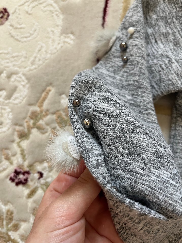 Gri Kız Kazak İnci Detaylı - Görsel 3