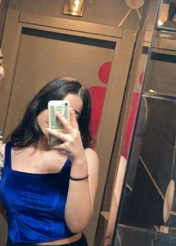 m Beden saks mavi parlak bluz