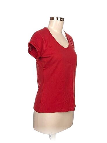 Defacto Defacto T-shirt %70 İndirimli.
