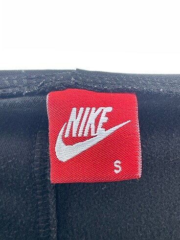 s Beden siyah Renk Nike Eşofman Altı %70 İndirimli.