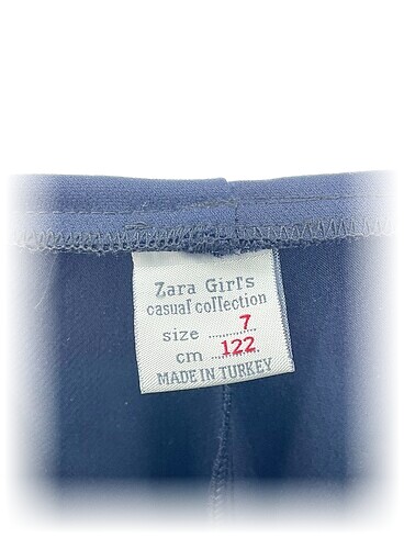 universal Beden Zara Düz Kesim %70 İndirimli.