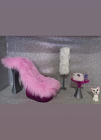Bratz Ayakkabı Koltuk