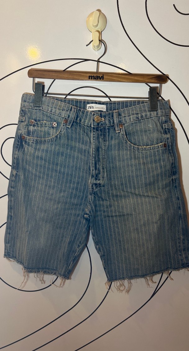 Zara Çizgili Kadın Mini Denim Şort - Görsel 2