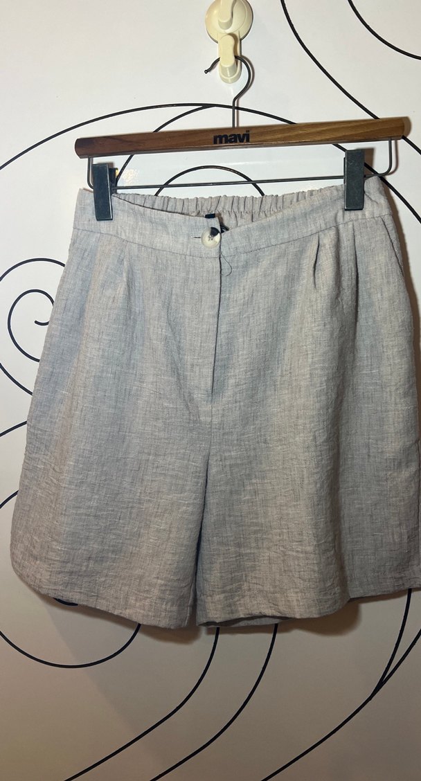 Gri Yüksek Bel Keten Mini Şort - Görsel 3