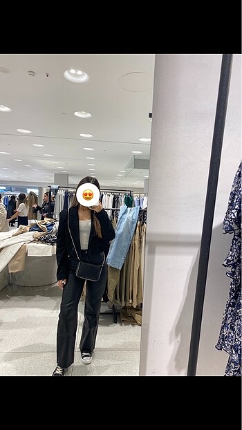 Stradivarius boncuklu çanta