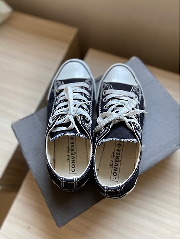 37 Beden siyah Renk Converse chuck 70
