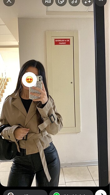 Crop trençkot
