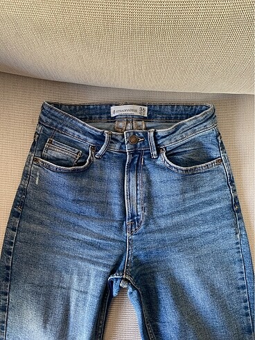 36 Beden mavi Renk Stradivarius Jean