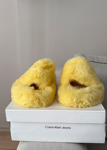 Peluş Kadın Terlik - Görsel 2