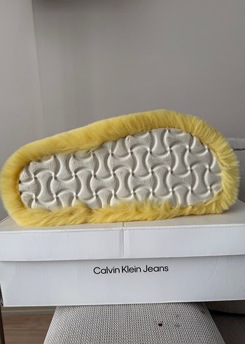 Peluş Kadın Terlik - Görsel 4