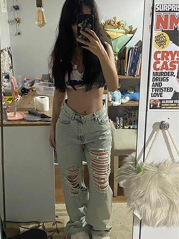 yirtik baggy jean