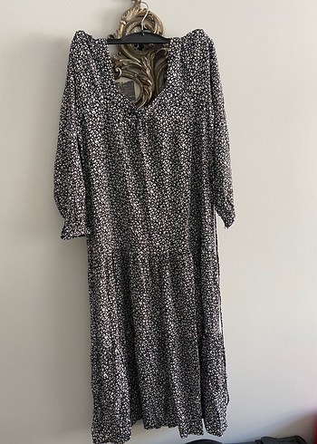 Yazlık midi elbise - Görsel 3