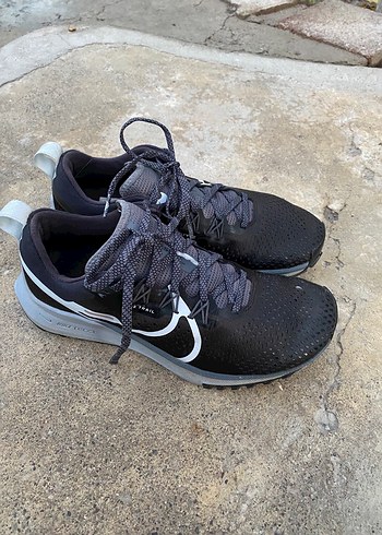 Erkek Siyah Elastik Bağcıklı Koşu Ayakkabısı - Görsel 2
