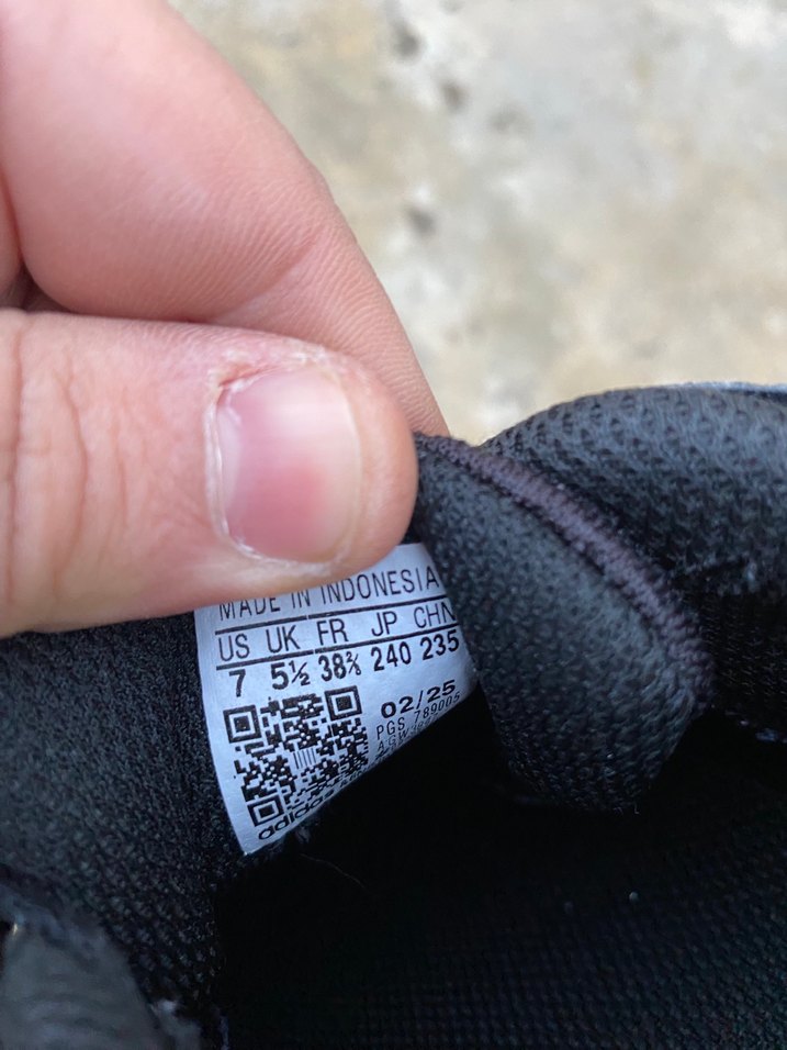 Siyah Beyaz Kadın Spor Ayakkabı - Görsel 3