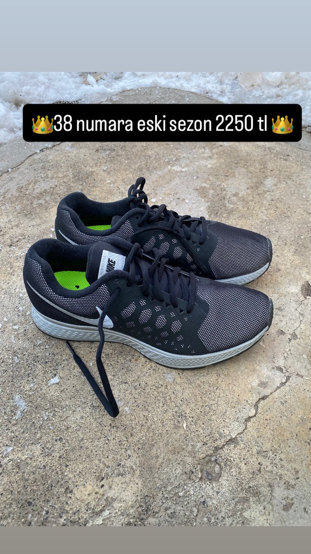 Gri Nike Kadın Spor Ayakkabısı - Görsel 3