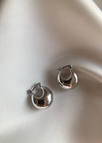 Beden Gold , Silver Renk Küpe