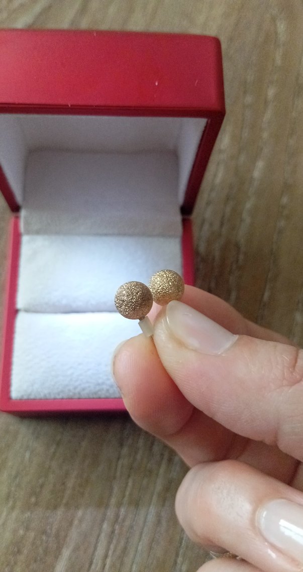 Sarı  renkte altın mını küpe - Görsel 3