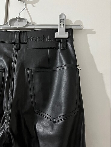 Bershka Deri Pantolon