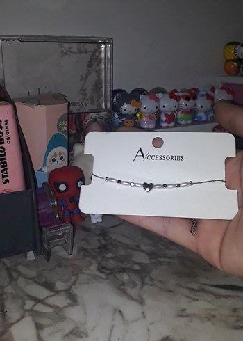 Gri Zincir Detaylı Kadın Bileklik - Görsel 3