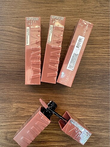 MAYBELLİNE SUPERSTAY RUJ