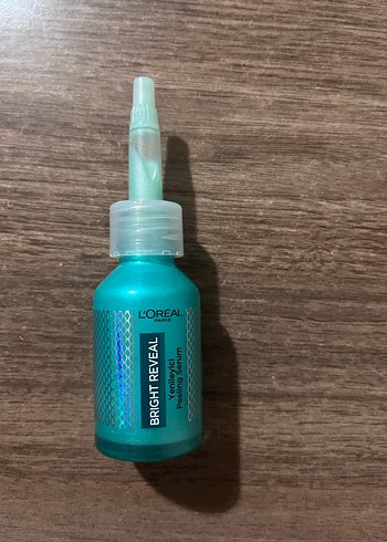 L'Oréal Paris Bright Reveal Yenileyici Peeling Serum - Görsel 2