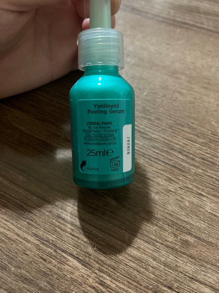 L'Oréal Paris Bright Reveal Yenileyici Peeling Serum - Görsel 3