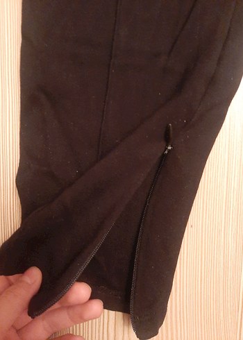 Siyah Skinny Pantolon  Paça Fermuarlı Yırtık Detaylı - Görsel 5