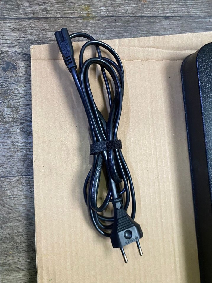 UFO Under Desk Heater  Ayak Altı Isıtıcı (Kutulu) - Görsel 4