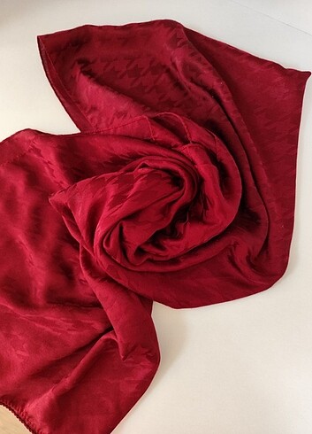 Kazayağı Bordo Jakarlı şal 