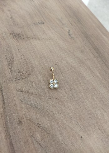 çelik Altın Renkli Minimalist Kadın Piercing - Görsel 3