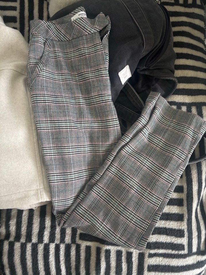 Gri Ekoseli Düğmeli Kadın Kumaş Pantolon - Görsel 3