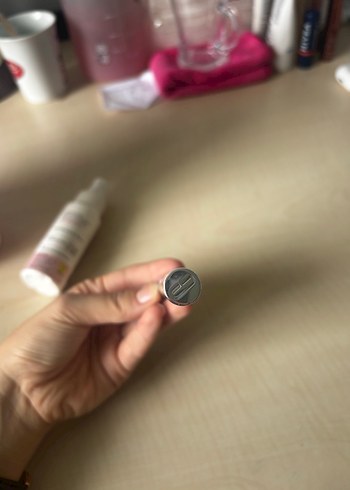 Parlak Bej Renkli Ruj clinue black honey - Görsel 3