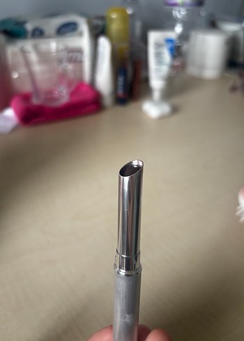 Parlak Bej Renkli Ruj clinue black honey - Görsel 2