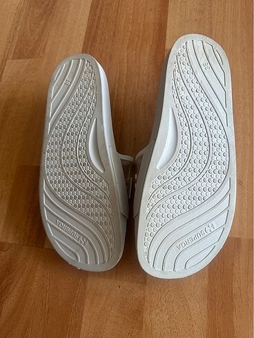 38 Beden Superga terlik