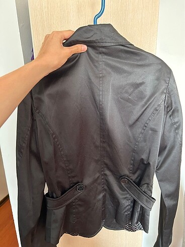 Stradivarius saten blanzer ceket - Görsel 2