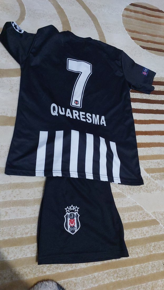 Siyah Beyaz Çizgili Erkek Kısa Kol Forma Takımı - Görsel 2