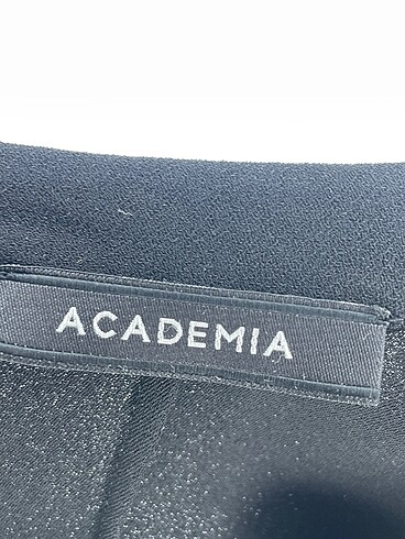 38 Beden siyah Renk Academia Kısa Elbise %70 İndirimli.