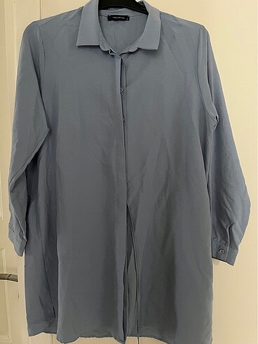 Trendyol mavi tunik yanda