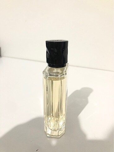 Yves Saint Laurent BLACK OPIUM MUADILI LORIS PARFUM