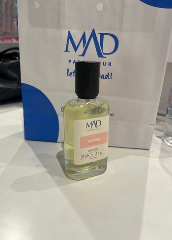 MAD A118 Kadın Parfümü 50 ml Çiçeksi Koku - Görsel 3