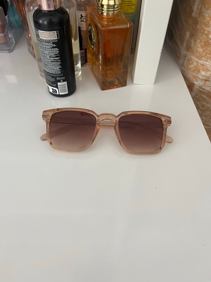 Bej  Kadın Güneş Gözlüğü - Görsel 4