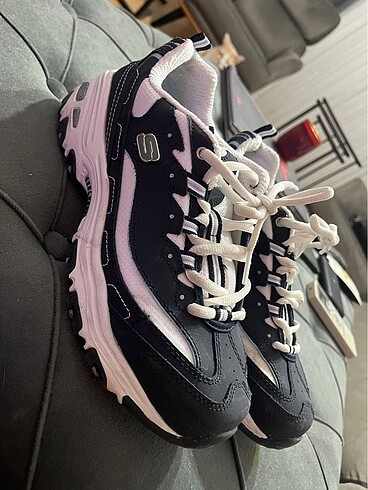 Skechers SKECHERS D?LİTES BİGGEST FAN Kadın