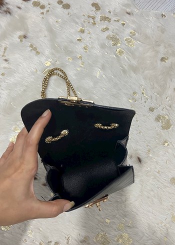 Zincir Detaylı Yılan Desenli Süet Kadın Çanta - Görsel 4