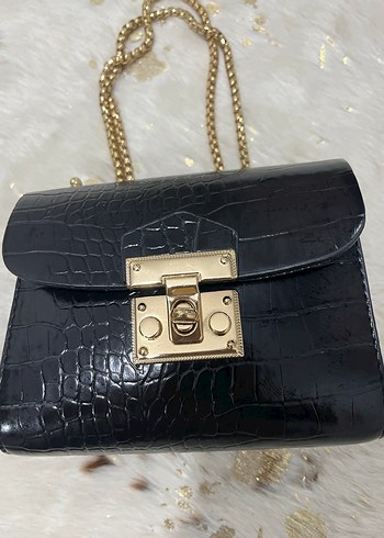 Zincir Detaylı Yılan Desenli Süet Kadın Çanta - Görsel 3