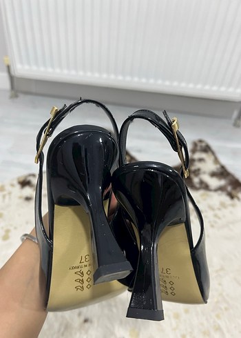 Parlak Siyah Stiletto Kadın Ayakkabı - Görsel 8