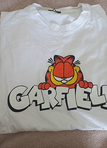 Garfıeld tişört 