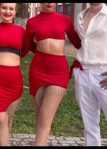 Taşlı Kırmızı Etek Crop Takım