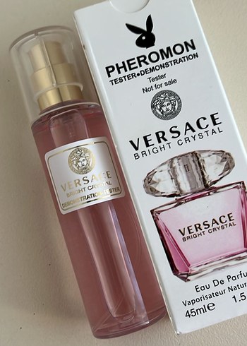 Versace Bright Crystal Kadın Parfümü 45 ml Tester