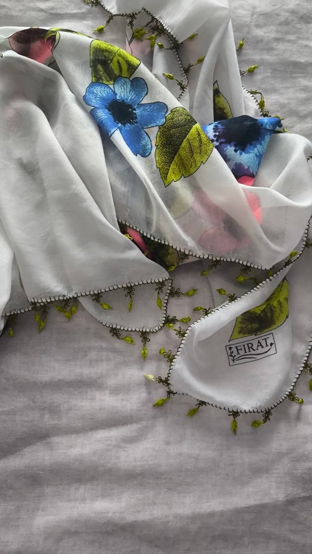 Çiçek Desenli Renkli Bohem Kadın Şal - Görsel 2