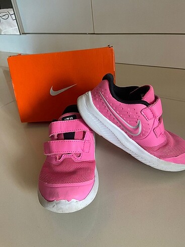 Nike Spor Ayakkabı